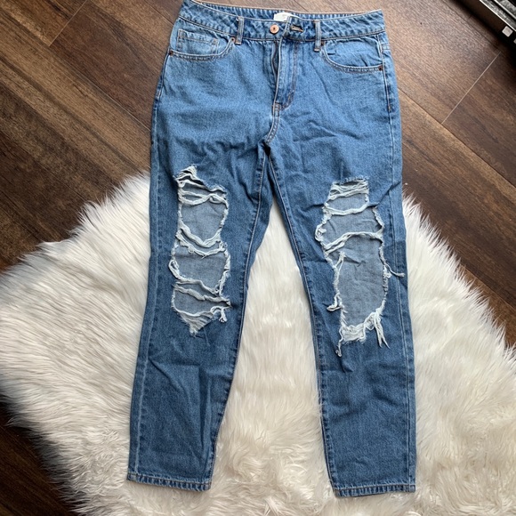 Forever 21 Mom Jeans - Picture 4 of 9